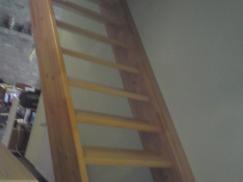 Gerade Treppe aus Buche